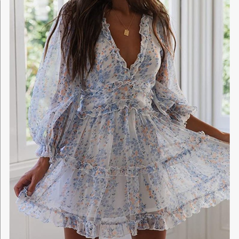 Dress - Picture 2 of 3